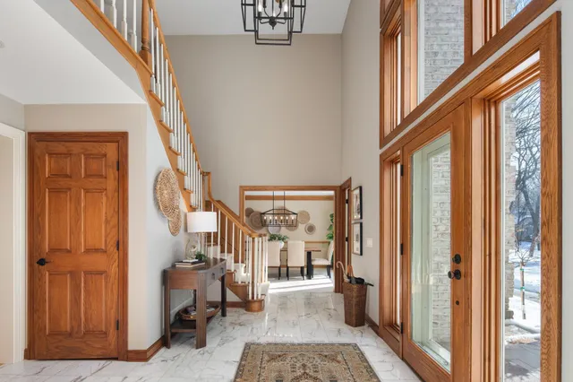 $3,695,000 | 6306 Maple Ridge, Excelsior, MN 55331