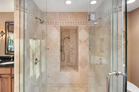 $3,695,000 | 6306 Maple Ridge, Excelsior, MN 55331