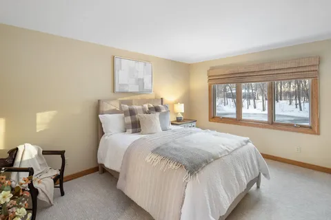 $3,695,000 | 6306 Maple Ridge, Excelsior, MN 55331