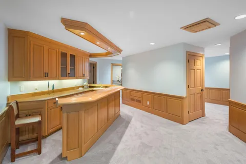 $3,695,000 | 6306 Maple Ridge, Excelsior, MN 55331