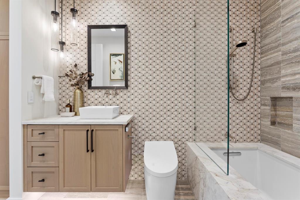 5129 West Neptune Way Tampa, FL 33609 - Photo 47 of 77