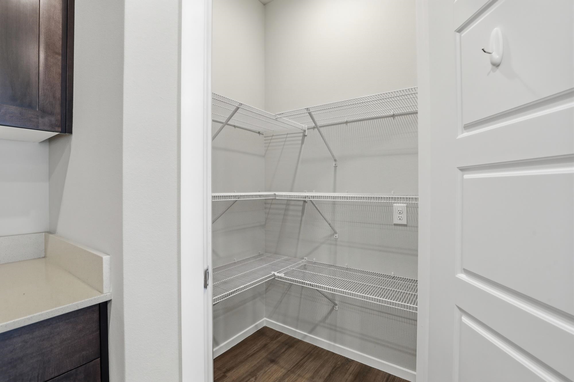 5914 West Georgetown Lane Spokane, WA 99208 - Photo 11 of 44