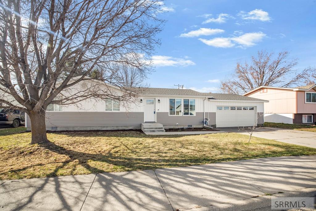 540 Sunset Street St. Anthony, ID 83445 - Photo 3 of 27