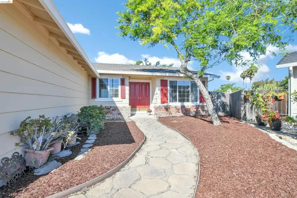 $529,950 | 2123 Camelia Court, Pittsburg, CA 94565