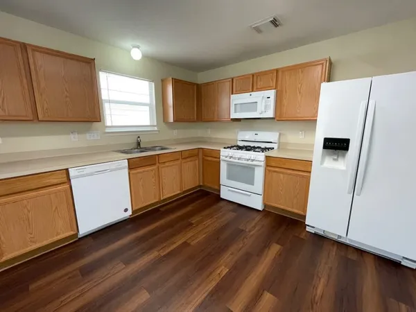 $1,799 | 18206 Valebluff Lane, Cypress, TX 77429