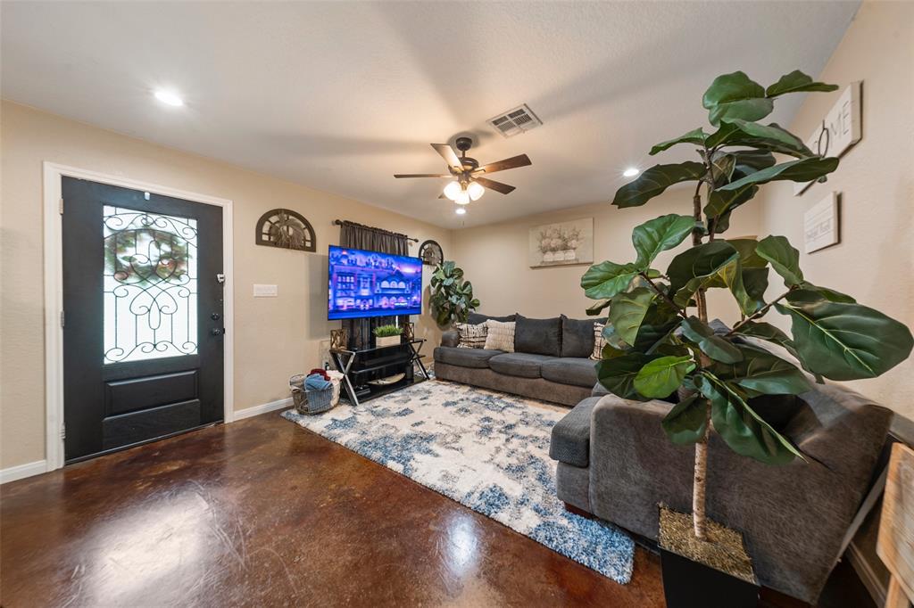 1617 Cumberland Avenue Waco, TX 76708 - Photo 5 of 17