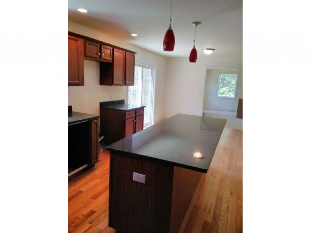 79 Ebony Drive Rochester, NH 03867 - Photo 24 of 32