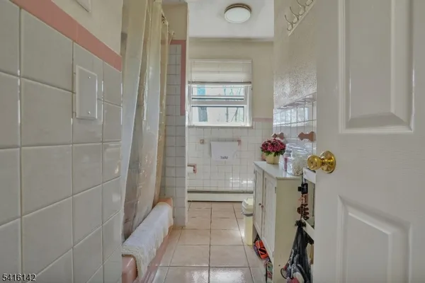 $375,000 | 14 Woods Edge Road, Stanhope, NJ 07874