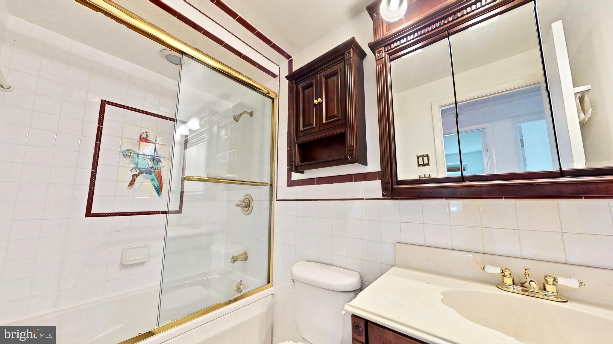 1519 Nicholas Road Waldorf, MD 20601 - Photo 19 of 28 Hall bath