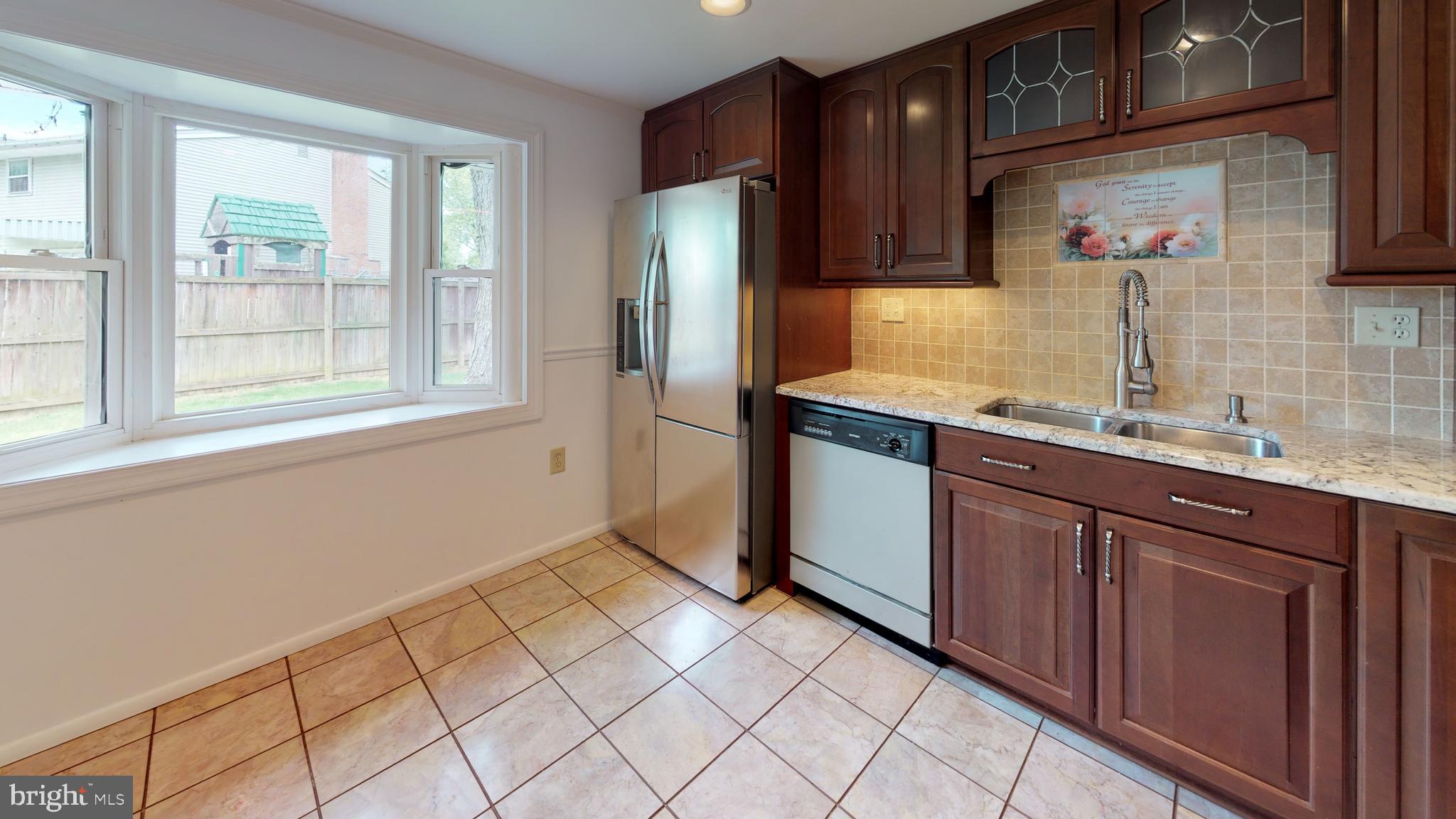 1519 Nicholas Road Waldorf, MD 20601 - Photo 10 of 28 Plenty of natural light