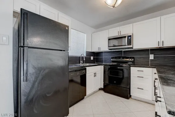 $1,100 | 5396 South Swenson Street, Unit 30, Las Vegas, NV 89119