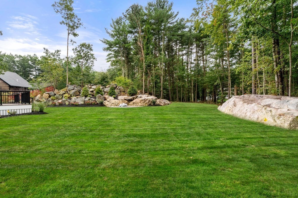 95 Jenkins Road Andover, MA 01810 - Photo 3 of 41 Gallery Image 3