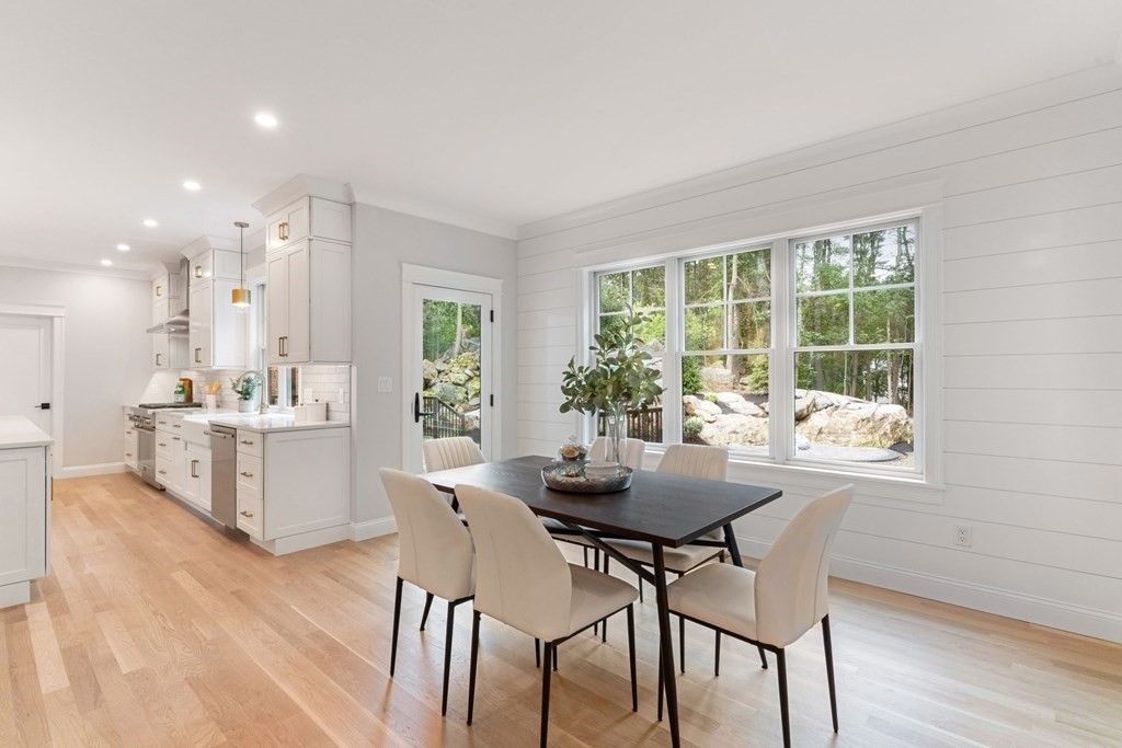 95 Jenkins Road Andover, MA 01810 - Photo 9 of 41 Gallery Image 9
