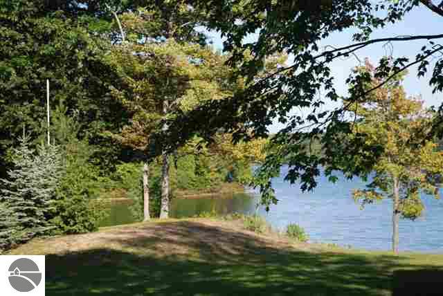 508 Bass Lake Road Traverse City, MI 49685 - Photo 8 of 18 1723688-7.JPG