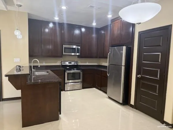 $1,200 | 1308 East Daffodil Avenue, Unit C, McAllen, TX 78501