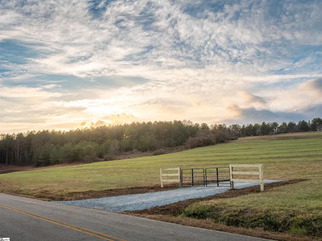 $149,999 | 4 Concord Church Road, Pickens, SC 29671