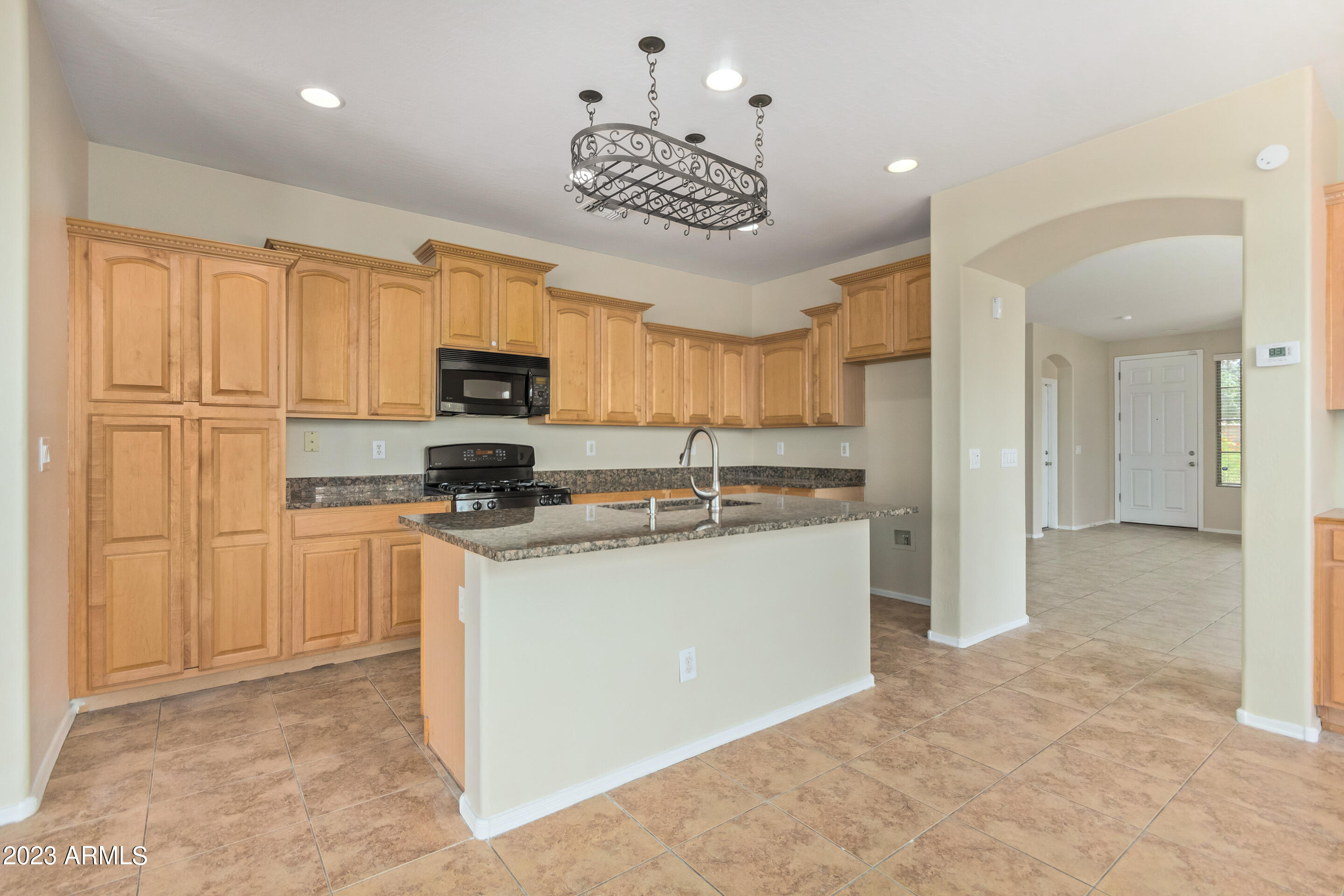 10248 West Cordes Road Tolleson, AZ 85353 - Photo 14 of 43 19 - Cordes