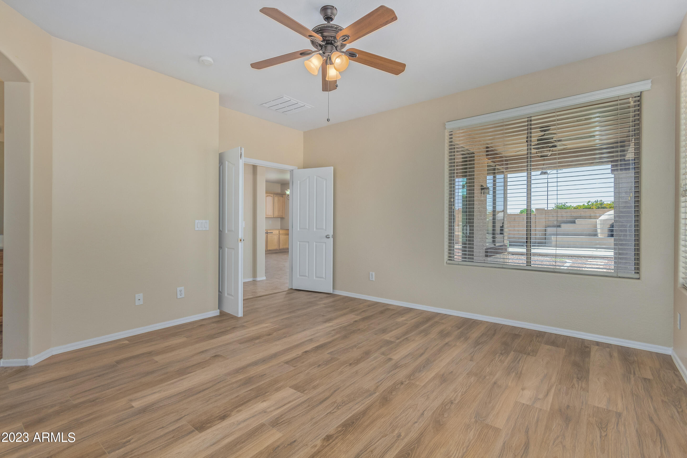 10248 West Cordes Road Tolleson, AZ 85353 - Photo 24 of 43 29 - Cordes