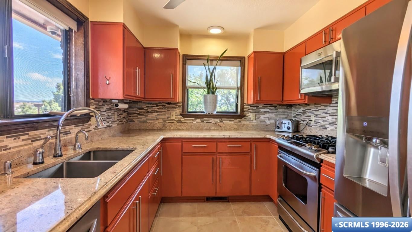 1401 Mountain View Road Silver City, NM 88061 - Photo 9 of 34 Gallery Image 9