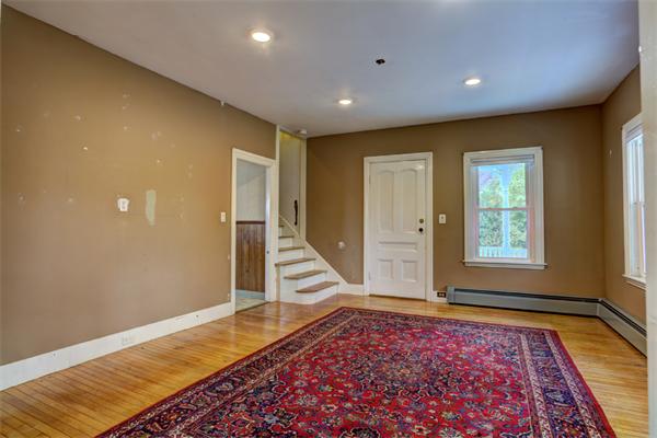 107 Rivulet Street Uxbridge, MA 01569 - Photo 5 of 22 Gallery Image 5