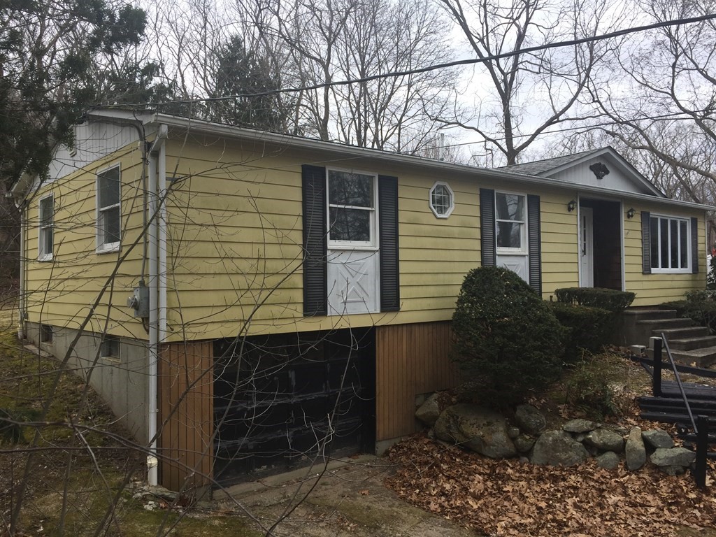 266 Abbott Run Valley Road Cumberland, RI 02864 - Photo 1 of 10 a front view of house
