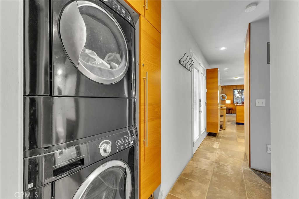 53580 Jeffery Pine Road Idyllwild, CA 92549 - Photo 23 of 61 a view of a bathroom with a sink and a mirror