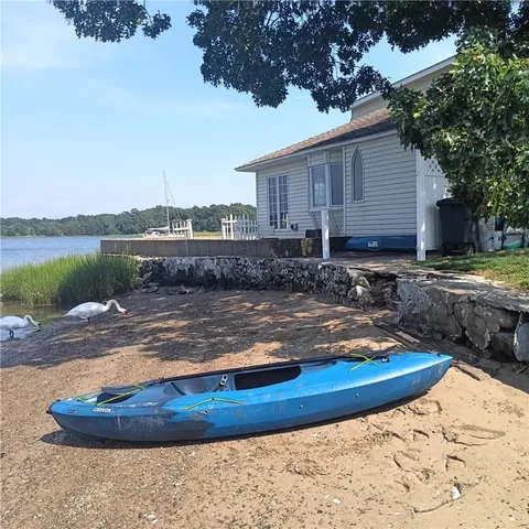 $1,395,000 | 99 Smith Street, Bristol, RI 02809