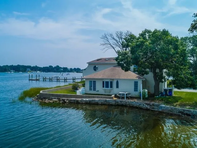 $1,395,000 | 99 Smith Street, Bristol, RI 02809