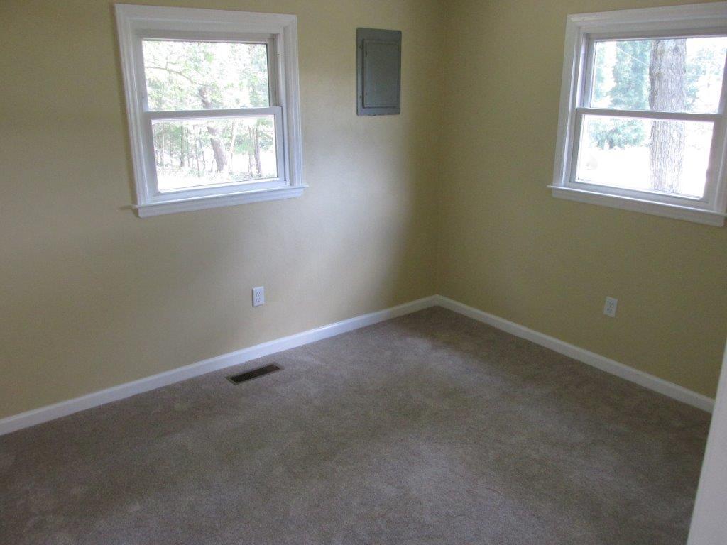 3779 Flatwoods Road Elliston, VA 24087 - Photo 7 of 21 an empty room with a window