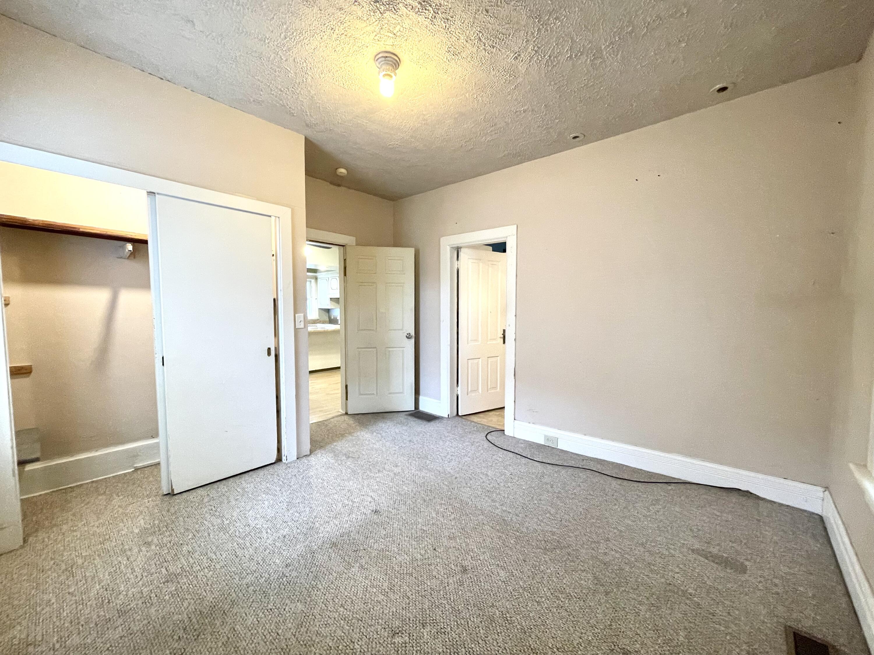 516 Rumely Street La Porte, IN 46350 - Photo 11 of 20 3000x2250