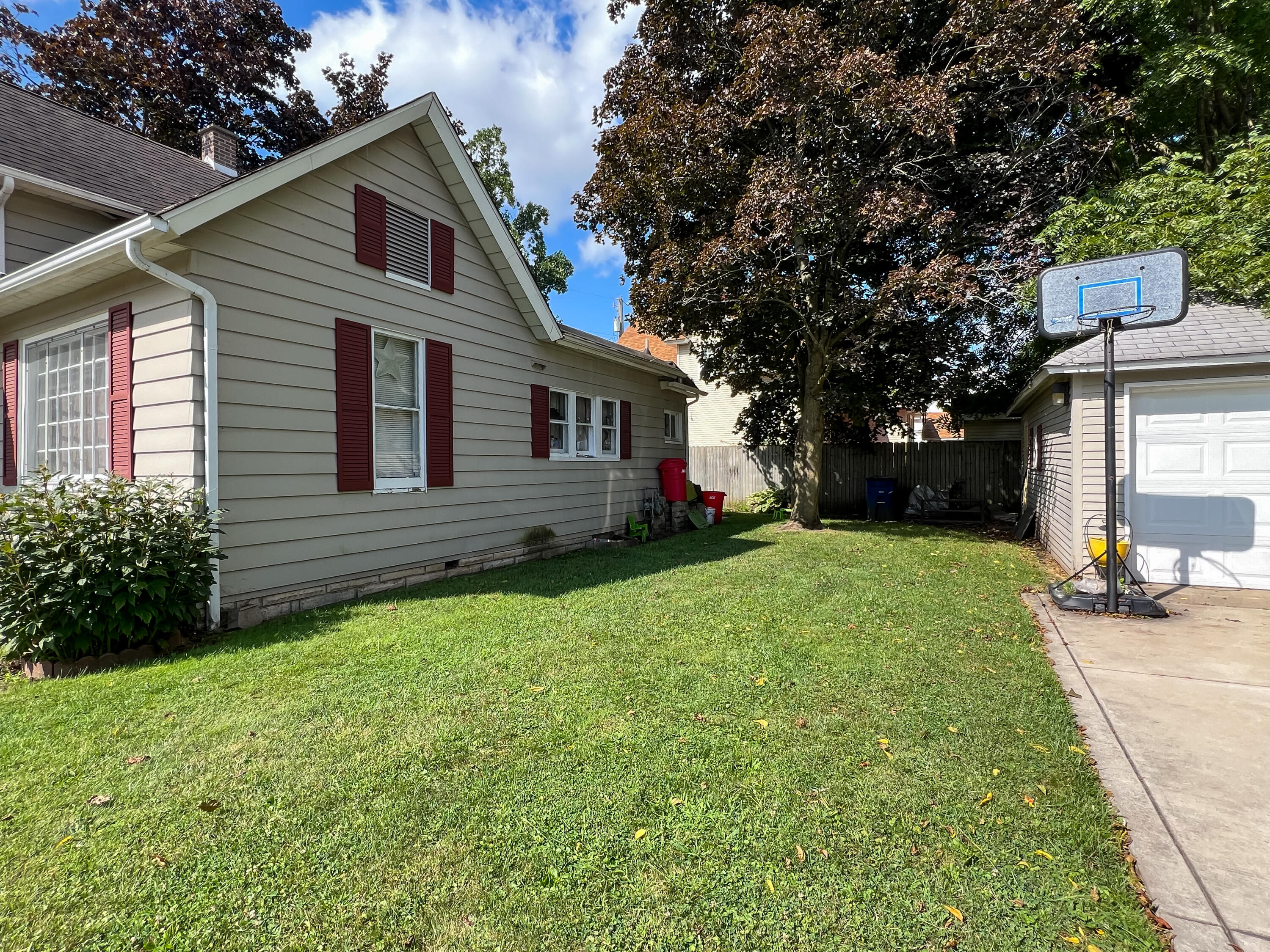 516 Rumely Street La Porte, IN 46350 - Photo 18 of 20 3000x2250