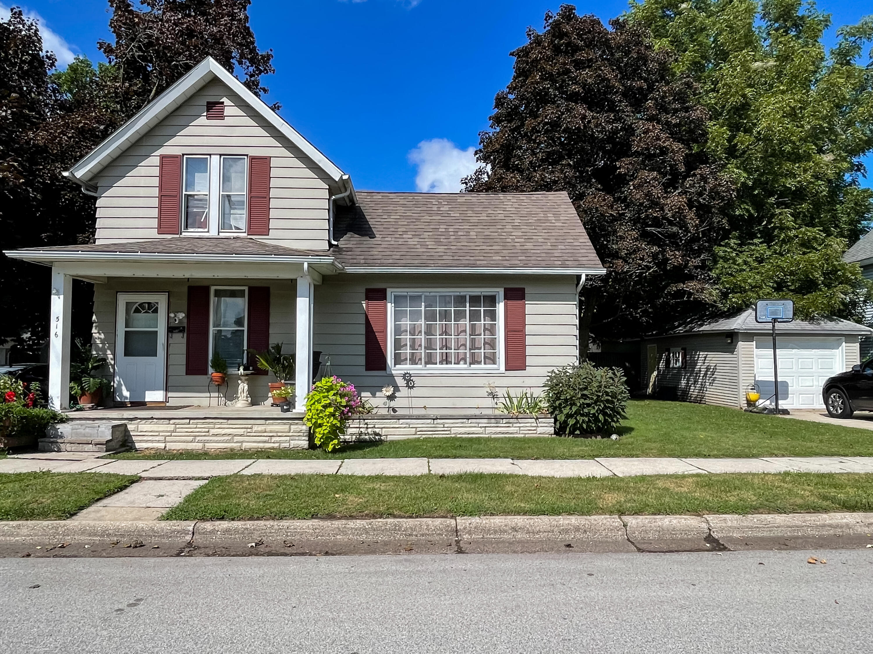 516 Rumely Street La Porte, IN 46350 - Photo 2 of 20 3000x2249