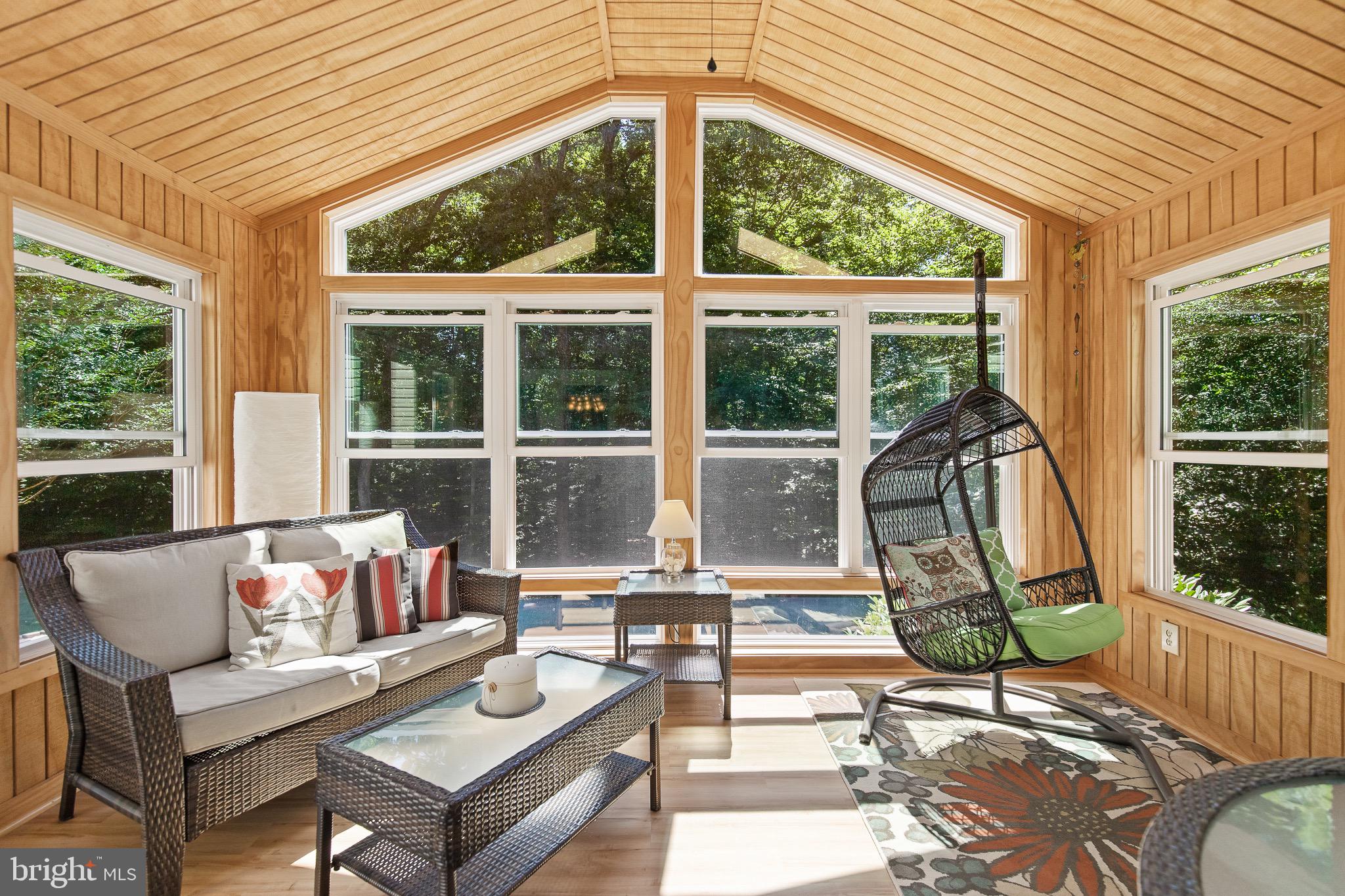 8241 Honeysuckle Road Manassas, VA 20112 - Photo 4 of 71 Fabulous Sunroom