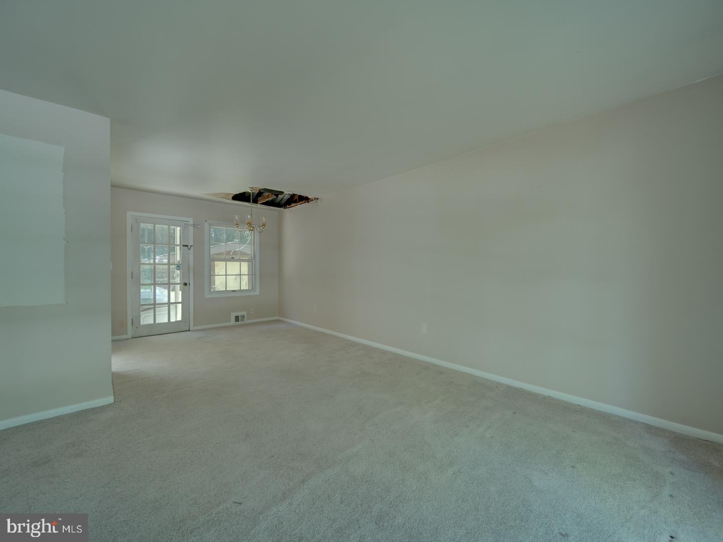12715 Barbara Road Silver Spring, MD 20906 - Photo 10 of 46 Gallery Image 10