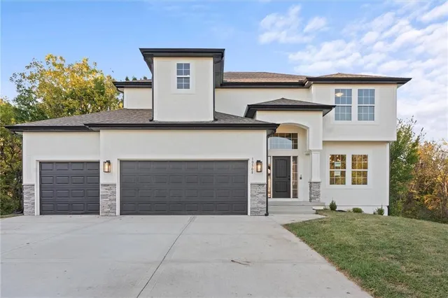 $539,900 | 9916 North Manning Avenue, Kansas City, MO 64157