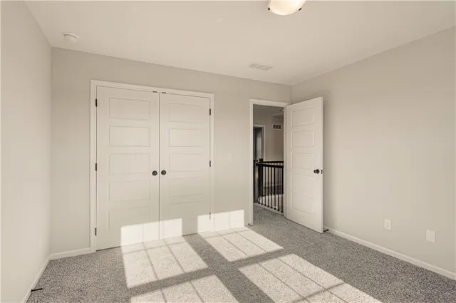 $539,900 | 9916 North Manning Avenue, Kansas City, MO 64157