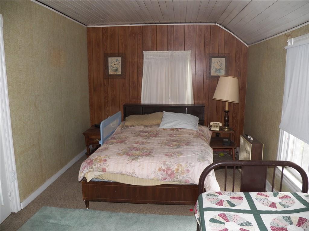 555 MADISON Road Templeton, PA 16259 - Photo 16 of 24 a bedroom with a bed and a dresser