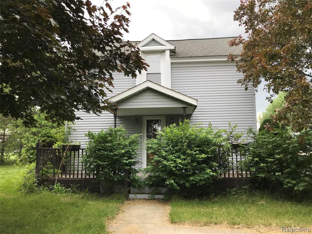 2057 North Kirk Road Fairgrove, MI 48733 - Photo 3 of 12
