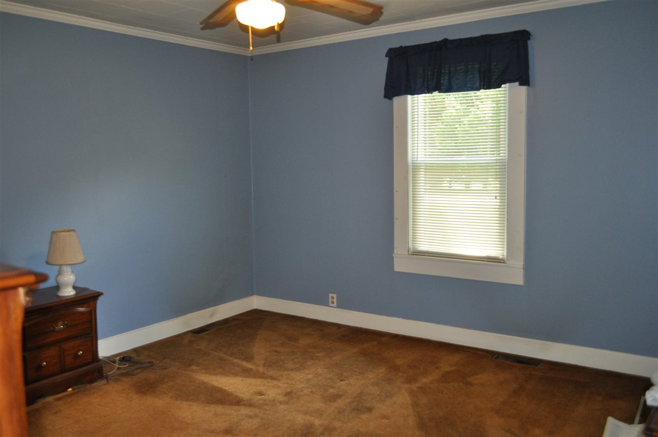 994 Gossett Road Spartanburg, SC 29307 - Photo 4 of 13 Gallery Image 4