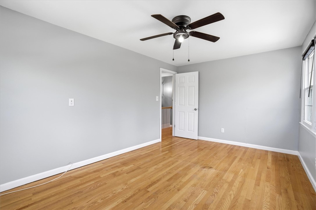 149 Rowe Avenue Pawtucket, RI 02861 - Photo 25 of 40