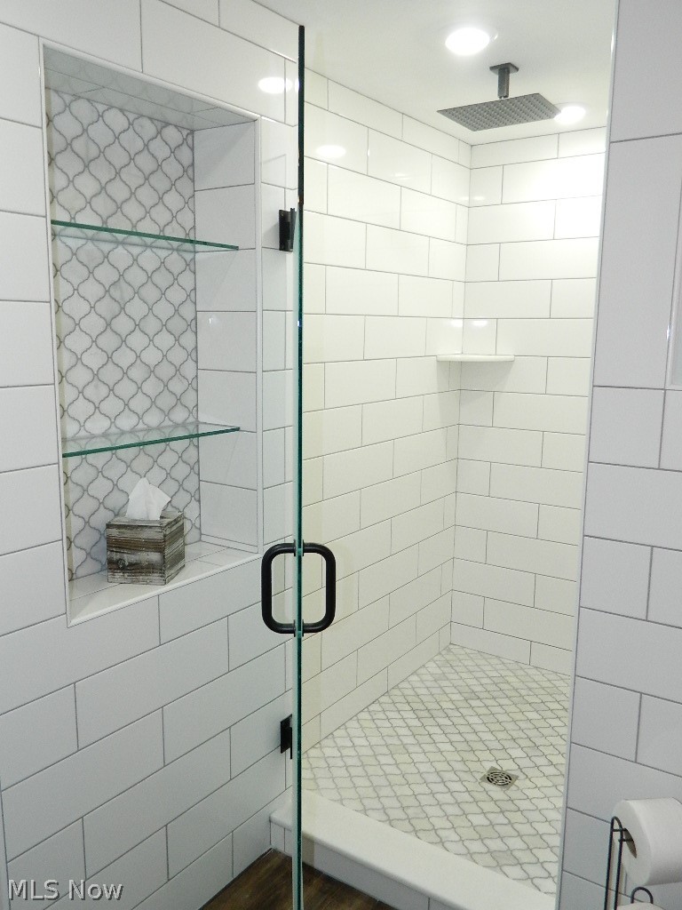 12464 Hotchkiss Road Burton, OH 44021 - Photo 28 of 35 Custom Ceramic Shower!!!