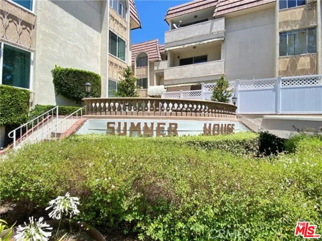 $515,000 | 5625 North Sumner Way, Unit 314, Culver City, CA 90230