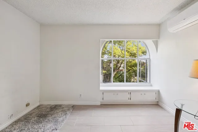 $515,000 | 5625 North Sumner Way, Unit 314, Culver City, CA 90230