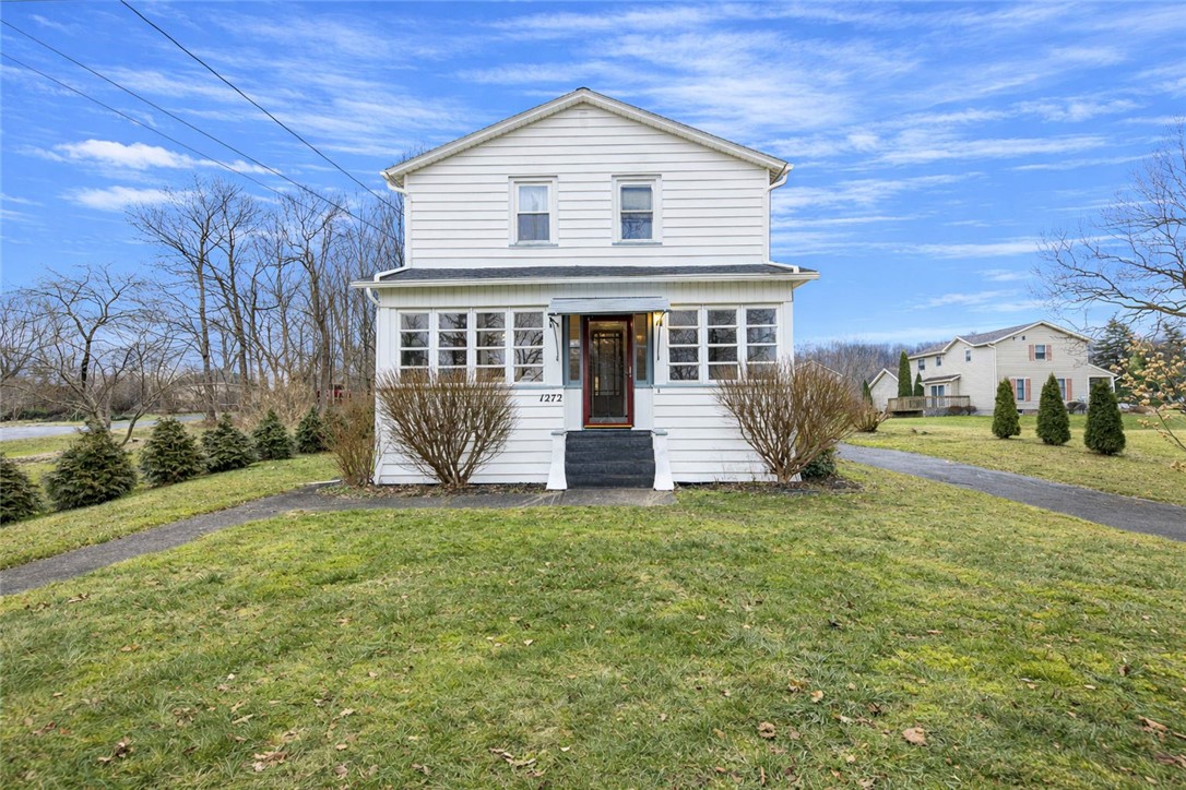 1272 Canandaigua Road Palmyra, NY 14522 - Photo 3 of 23