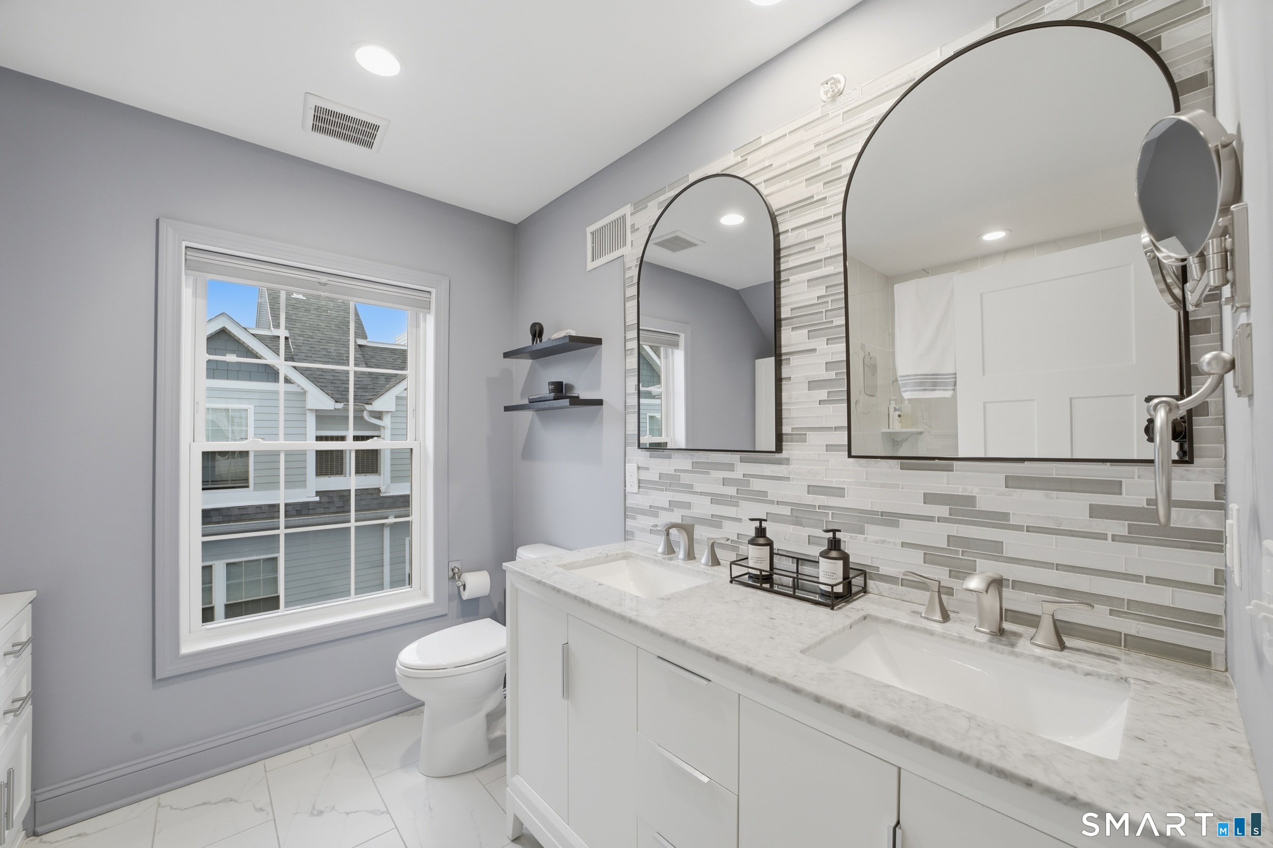 20 3rd Street, Unit 3 Stamford, CT 06905 - Photo 18 of 43 Third Level Master Ensuite Bathroom