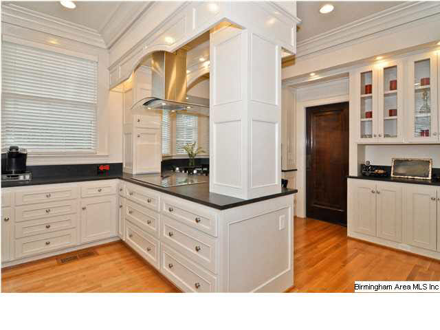 972 Linwood Road Birmingham, AL 35222 - Photo 10 of 32
