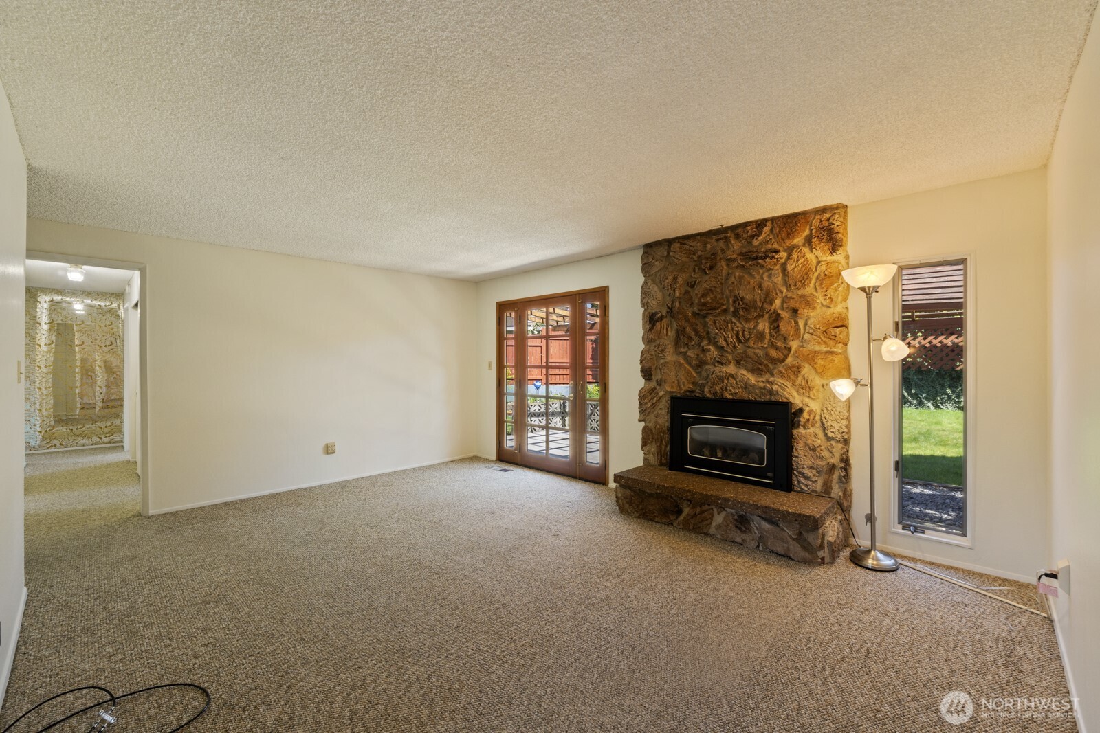 12733 Southeast 167th Street Renton, WA 98058 - Photo 11 of 39