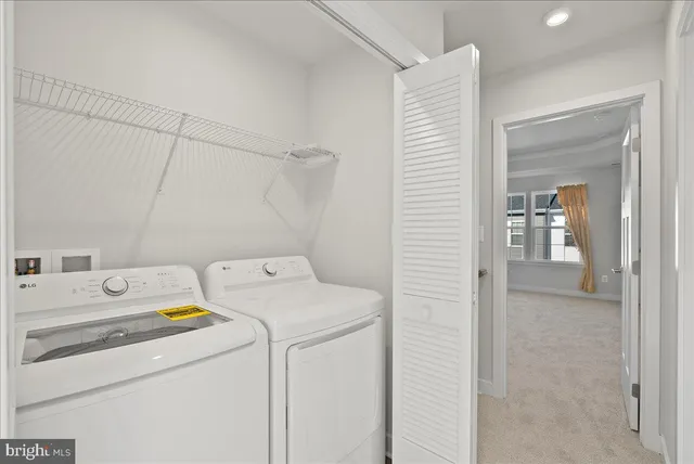 a view of livingroom with bathroom