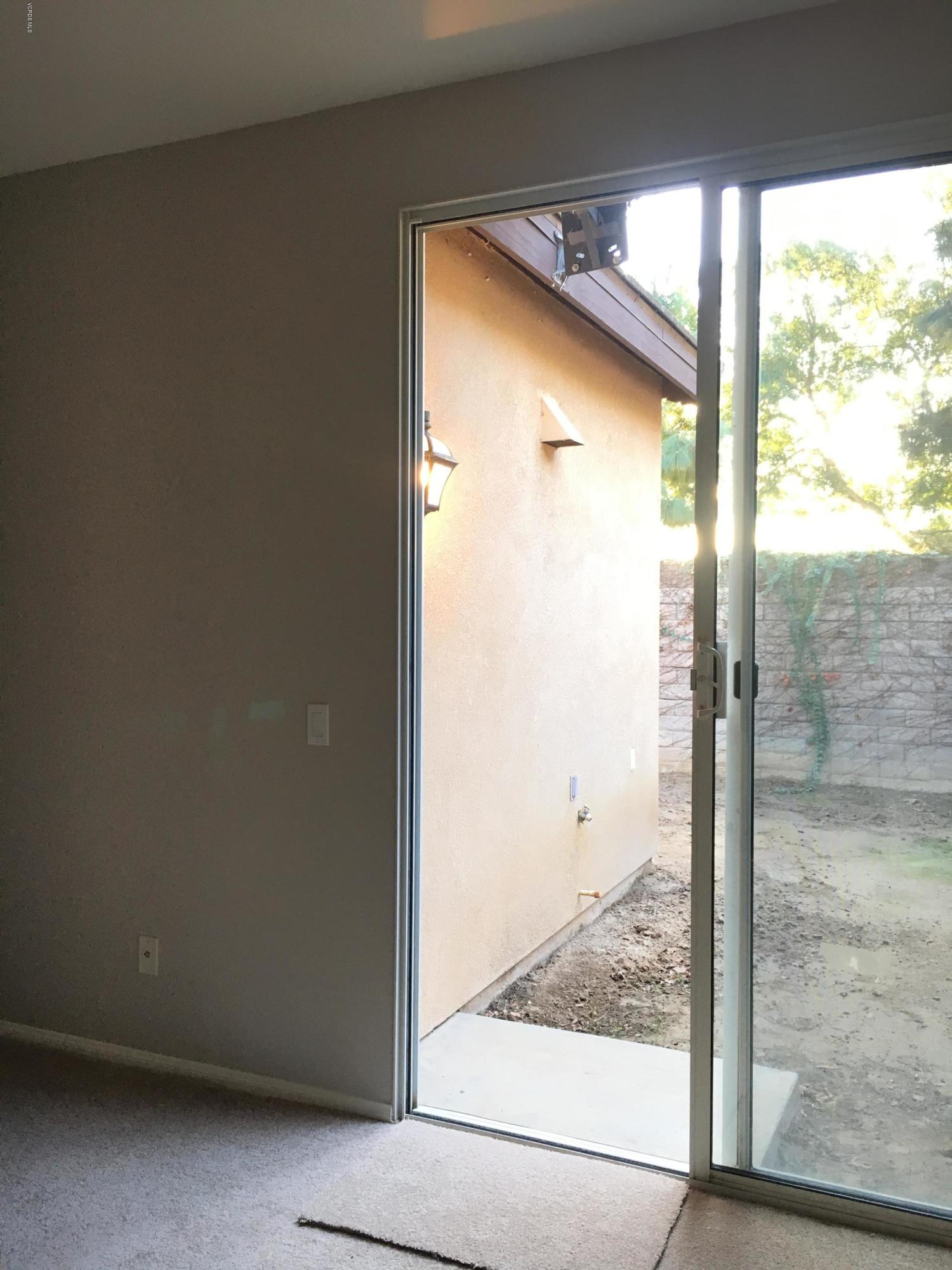 2303 Shakespeare Drive Oxnard, CA 93033 - Photo 15 of 28 IMG_4372