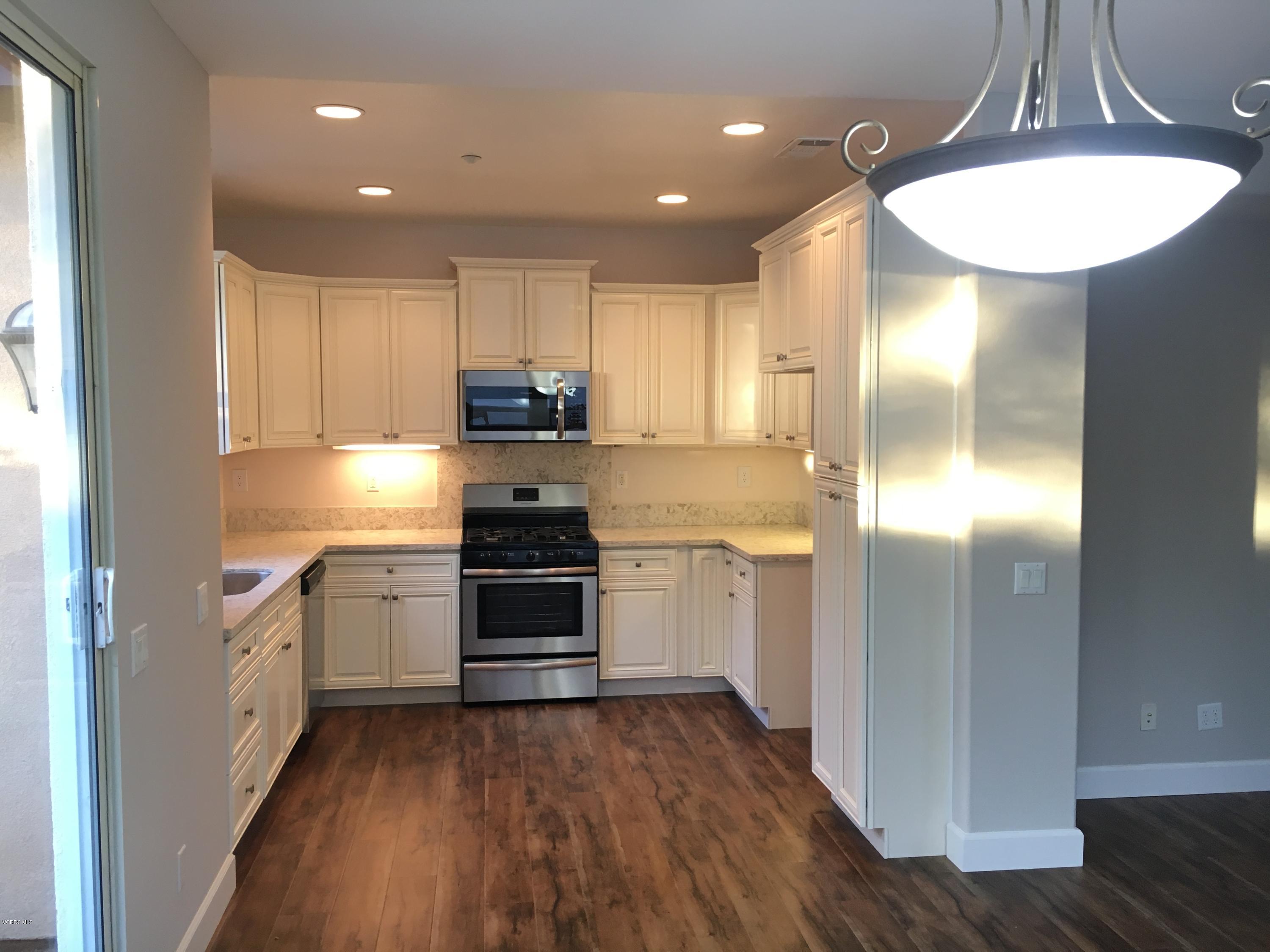 2303 Shakespeare Drive Oxnard, CA 93033 - Photo 6 of 28 IMG_4357